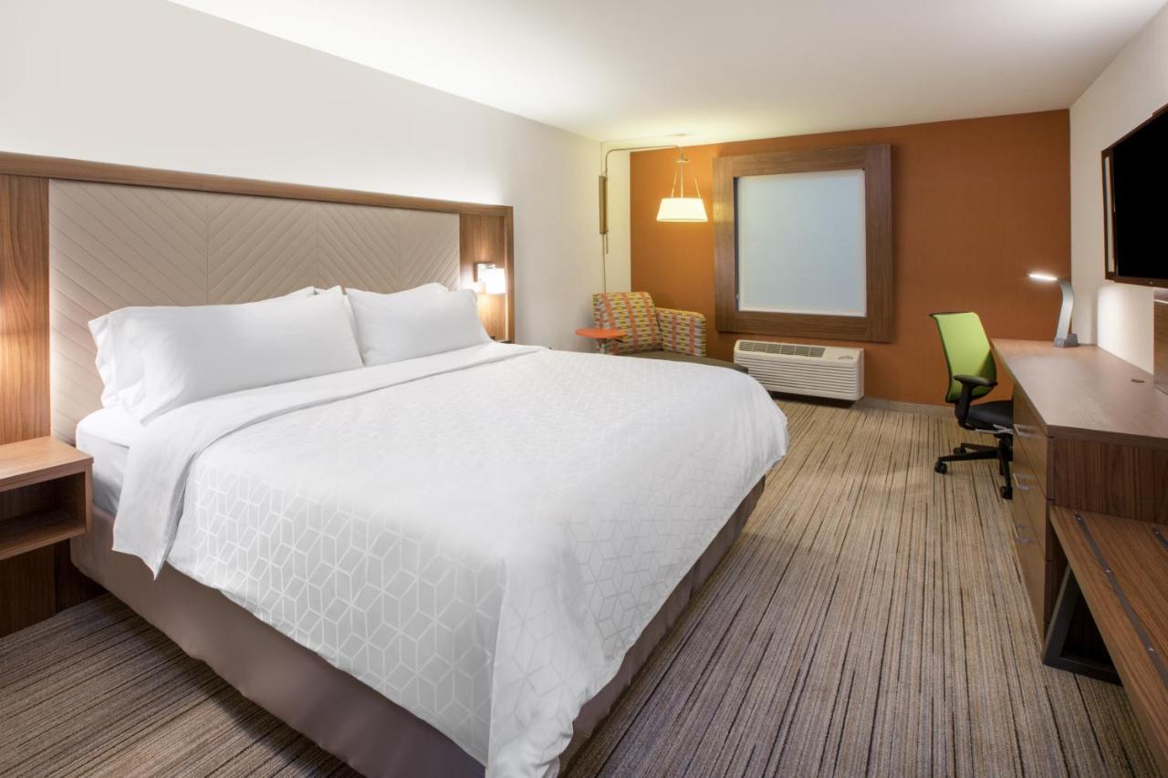Holiday Inn Express & Suites Del Rio By Ihg Dış mekan fotoğraf