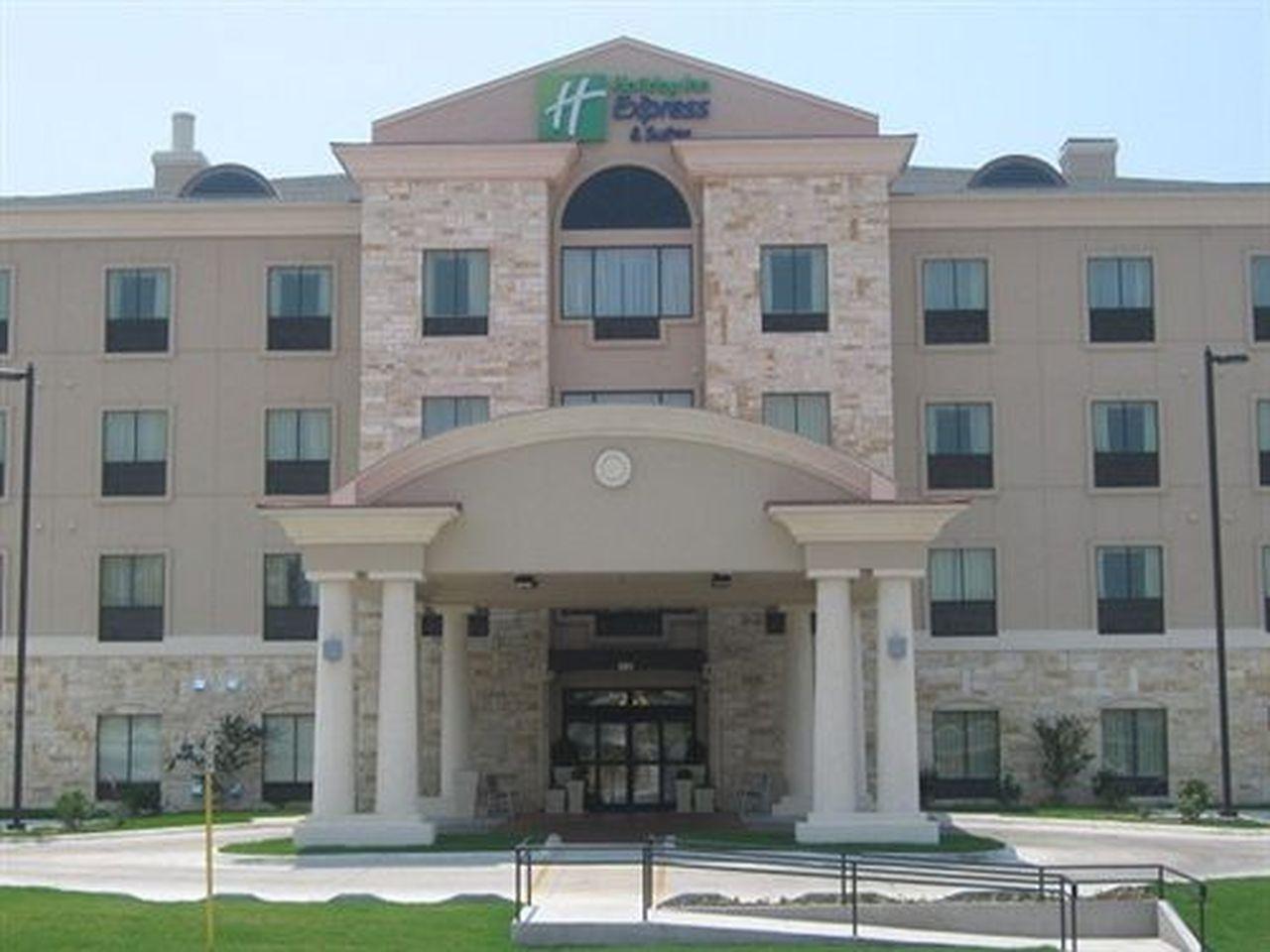 Holiday Inn Express & Suites Del Rio By Ihg Dış mekan fotoğraf