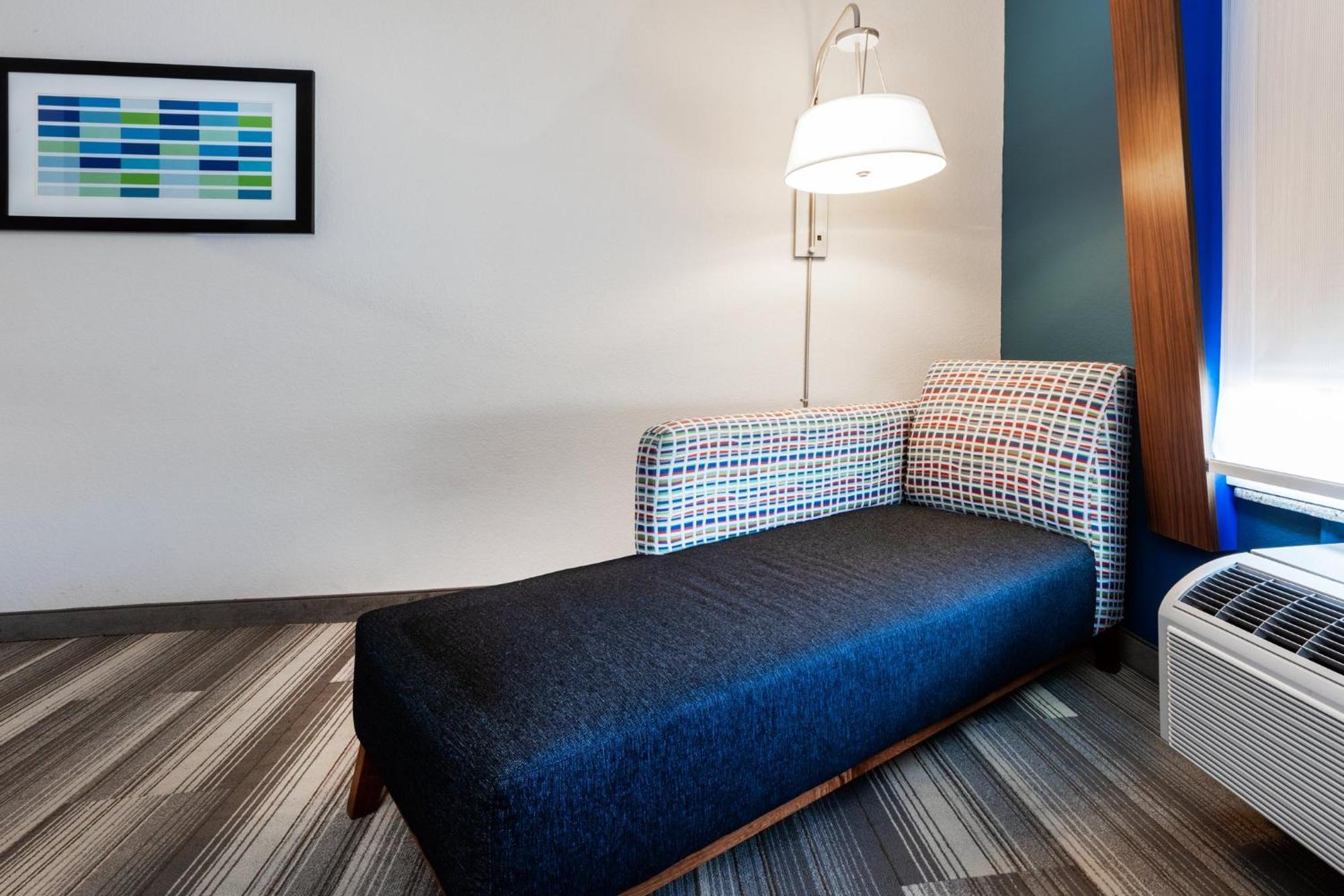 Holiday Inn Express & Suites Del Rio By Ihg Dış mekan fotoğraf