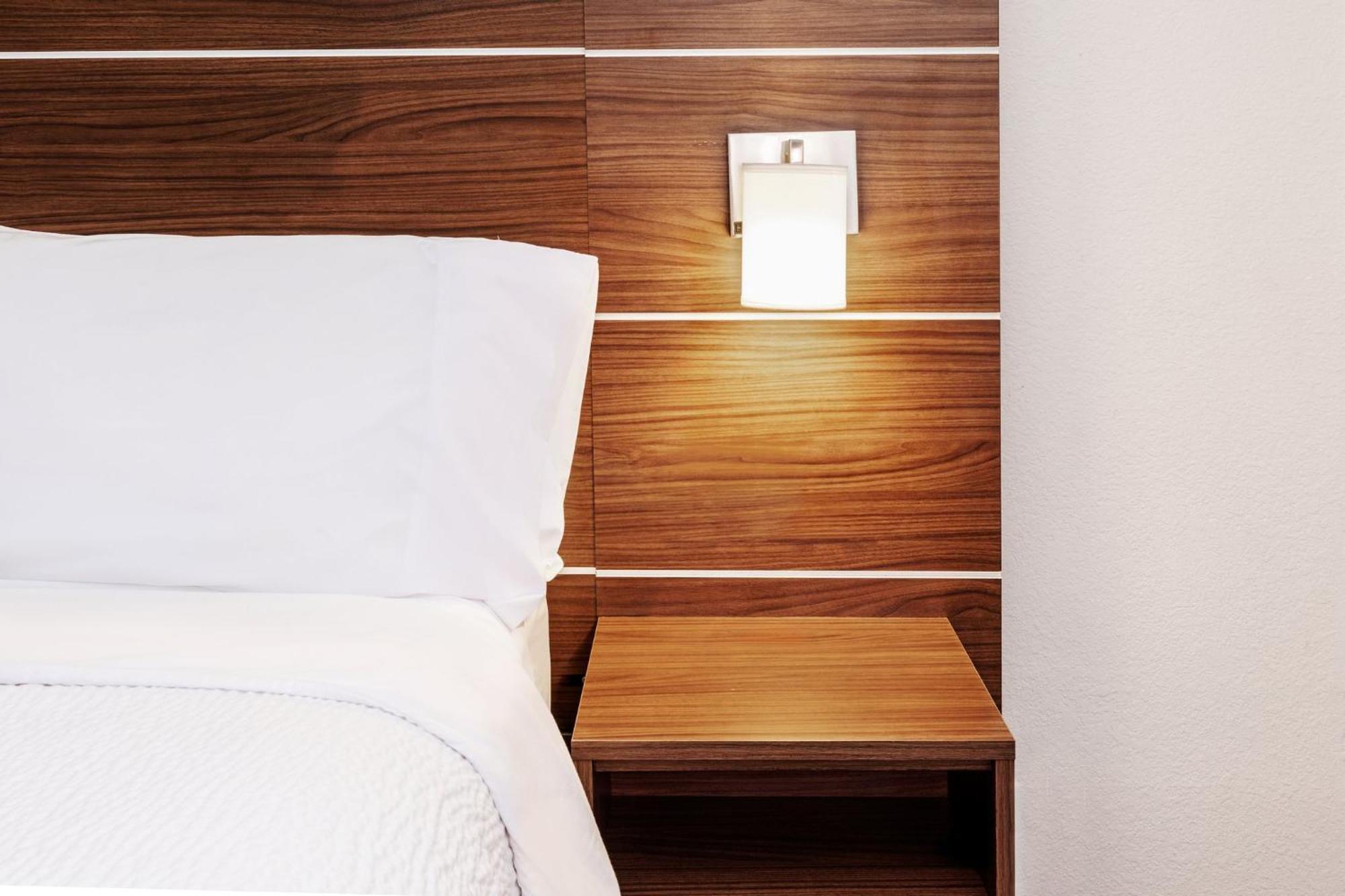 Holiday Inn Express & Suites Del Rio By Ihg Dış mekan fotoğraf
