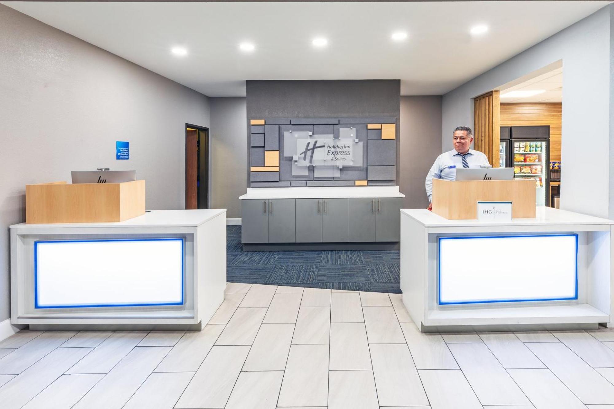 Holiday Inn Express & Suites Del Rio By Ihg Dış mekan fotoğraf