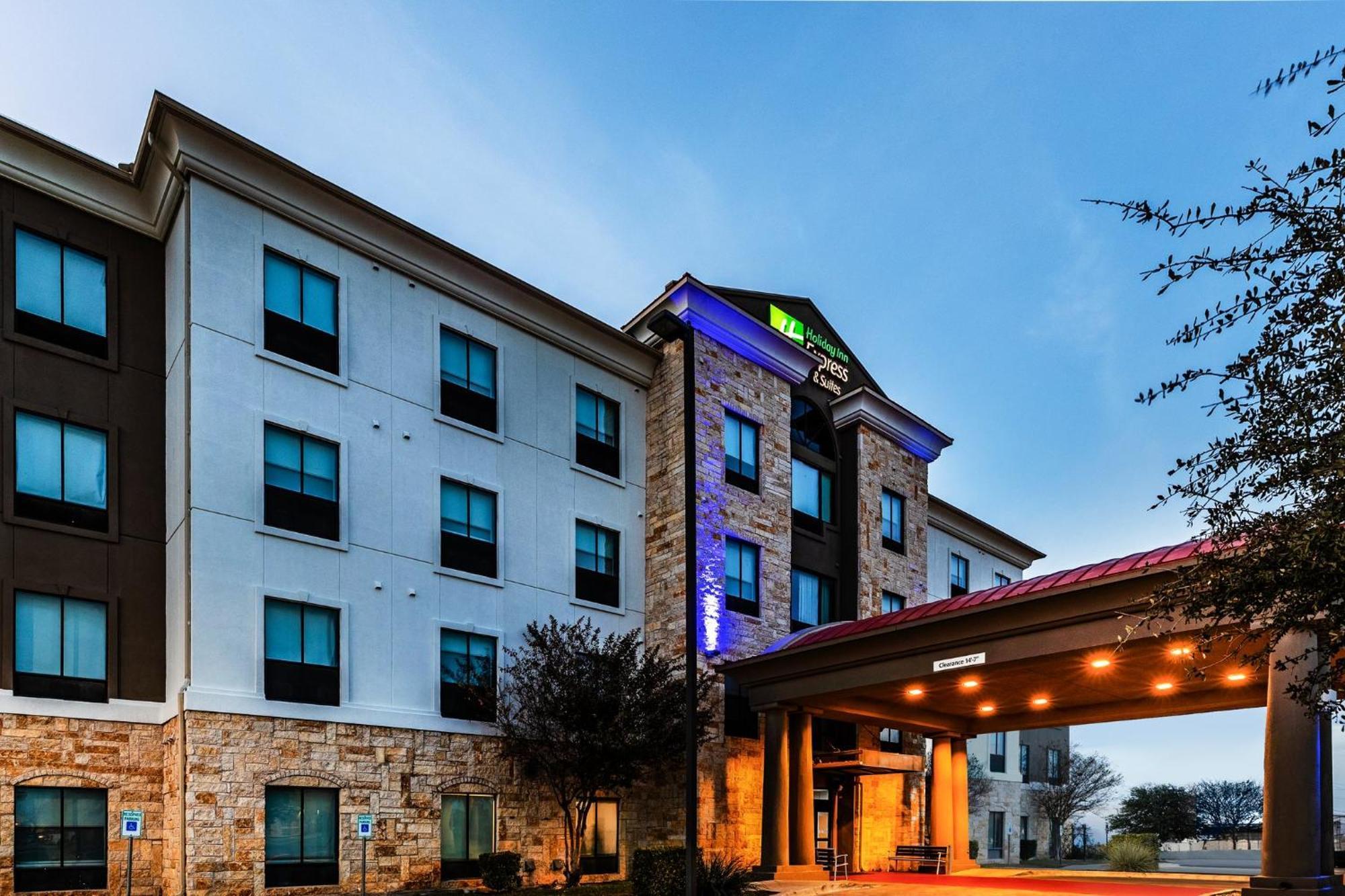 Holiday Inn Express & Suites Del Rio By Ihg Dış mekan fotoğraf